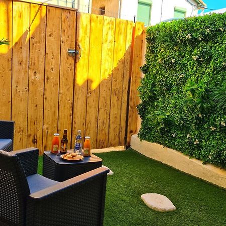 T2 Chambre Miroir Jardin Et Parking Prive Marsylia Zewnętrze zdjęcie